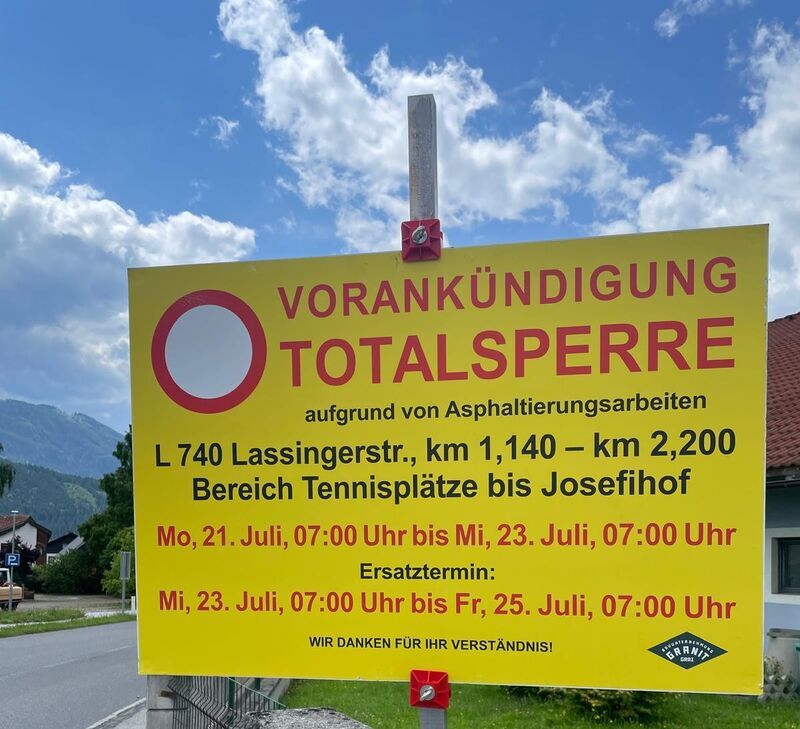 Straßensperre Lassinger Straße